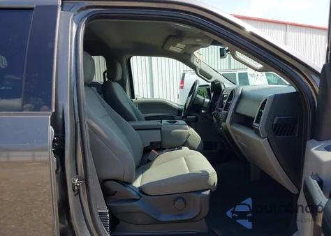 2019 Ford F-150 Xlt z USA, uszkodzony, nr VIN 1FTEW1C54KKD74782